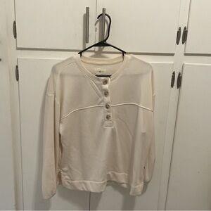 Lou and Grey white sweatshirt